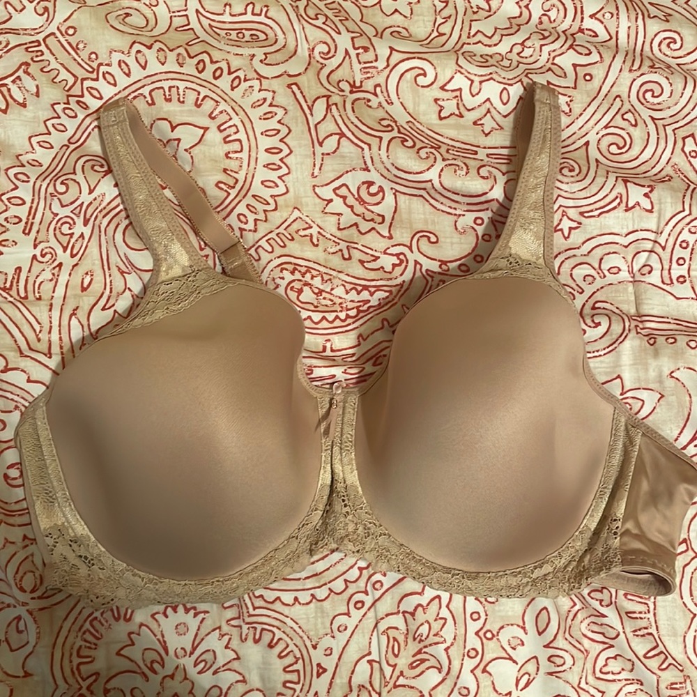 Wacoal bra wore once 38 d like new amazing price